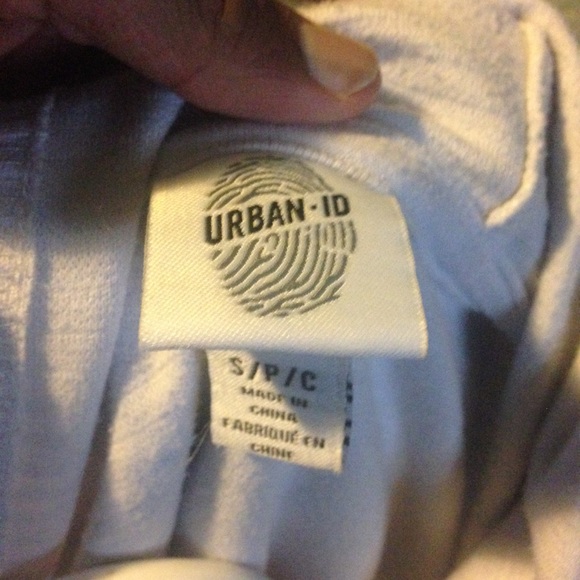 White textured arm cut hoodie - Picture 3 of 3